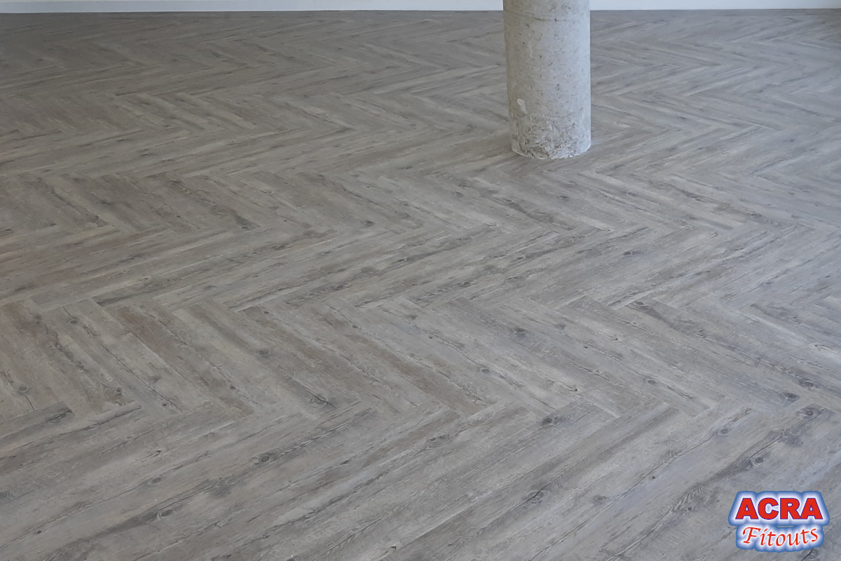 The Benefits of Luxury Vinyl Tiles and Planks